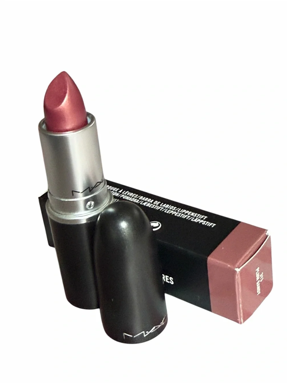 MAC Frost Lipstick in PLUM DANDY BNIB